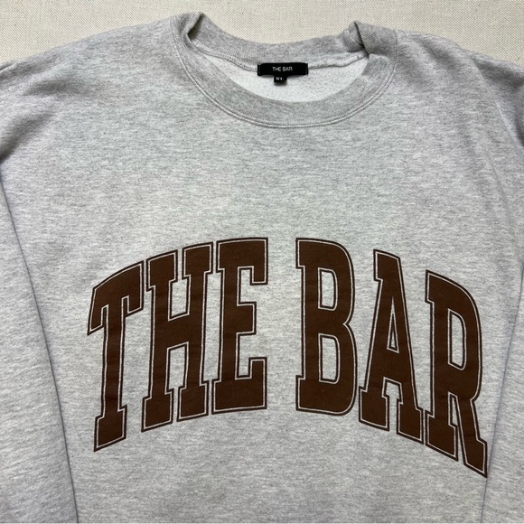 The Bar Varsity Sweatshirt Crewneck Light Heather Grey Chocolate - Picture 10 of 13